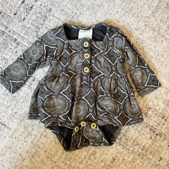 kate quinn Other - Neutral Dark Patterned Long Sleeve Baby Dress Onesie Romper with Buttons